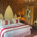 Domaine Du Boisniard Hotel Chambretaud