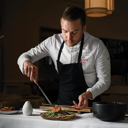 Chateau Du Boisniard 3* Chambretaud