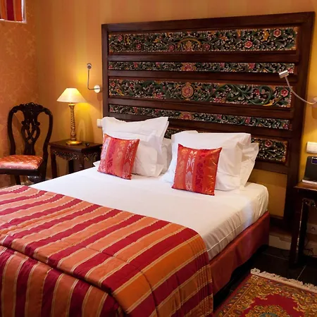 Chateau Du Boisniard 3* Chambretaud