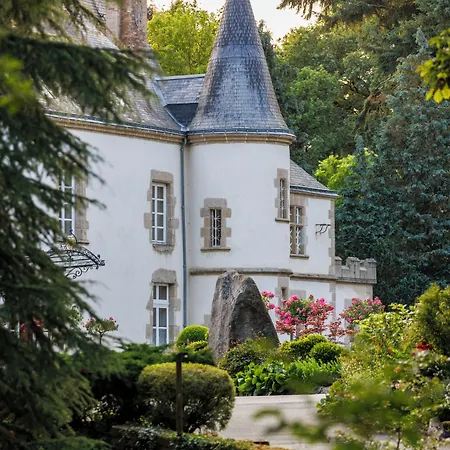 Chateau Du Boisniard 3* Chambretaud