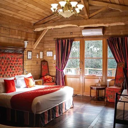 Chateau Du Boisniard Hotel 3*