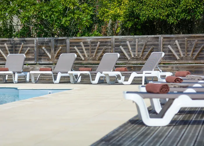 Hotel Domaine Du Boisniard Chambretaud